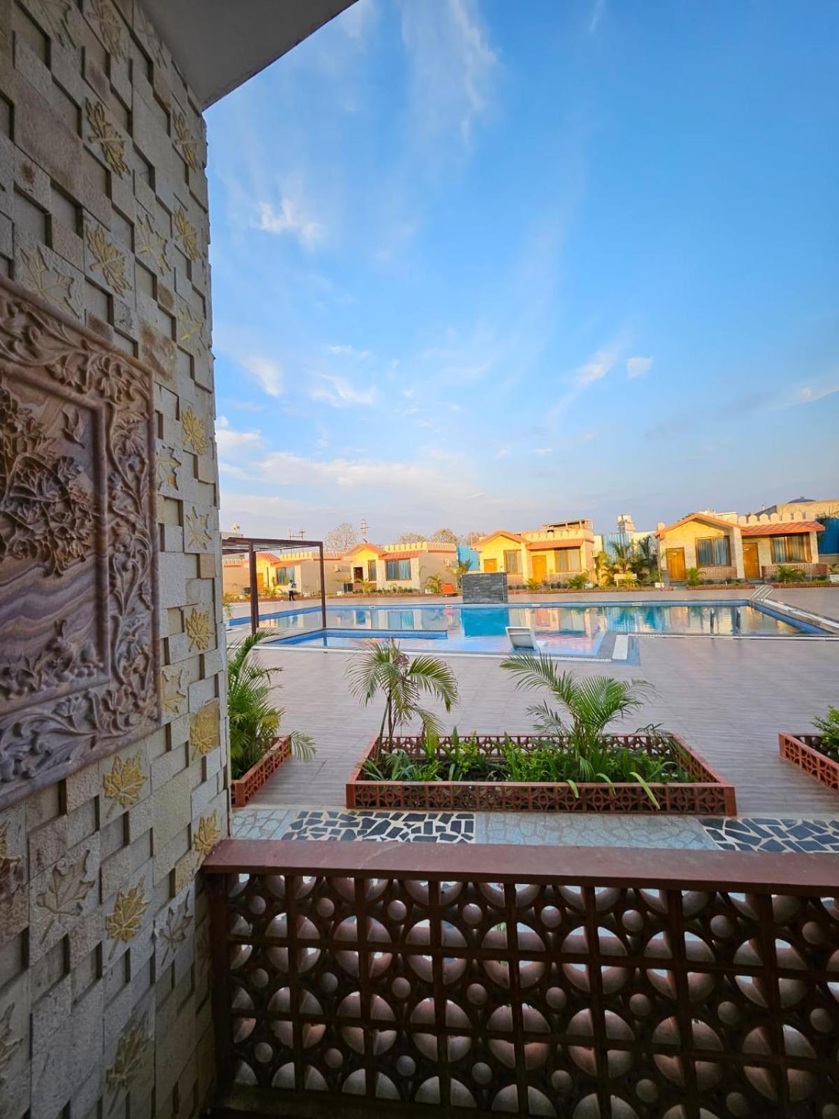 The Mewar Palace And Resort Shivpuri  ภายนอก รูปภาพ
