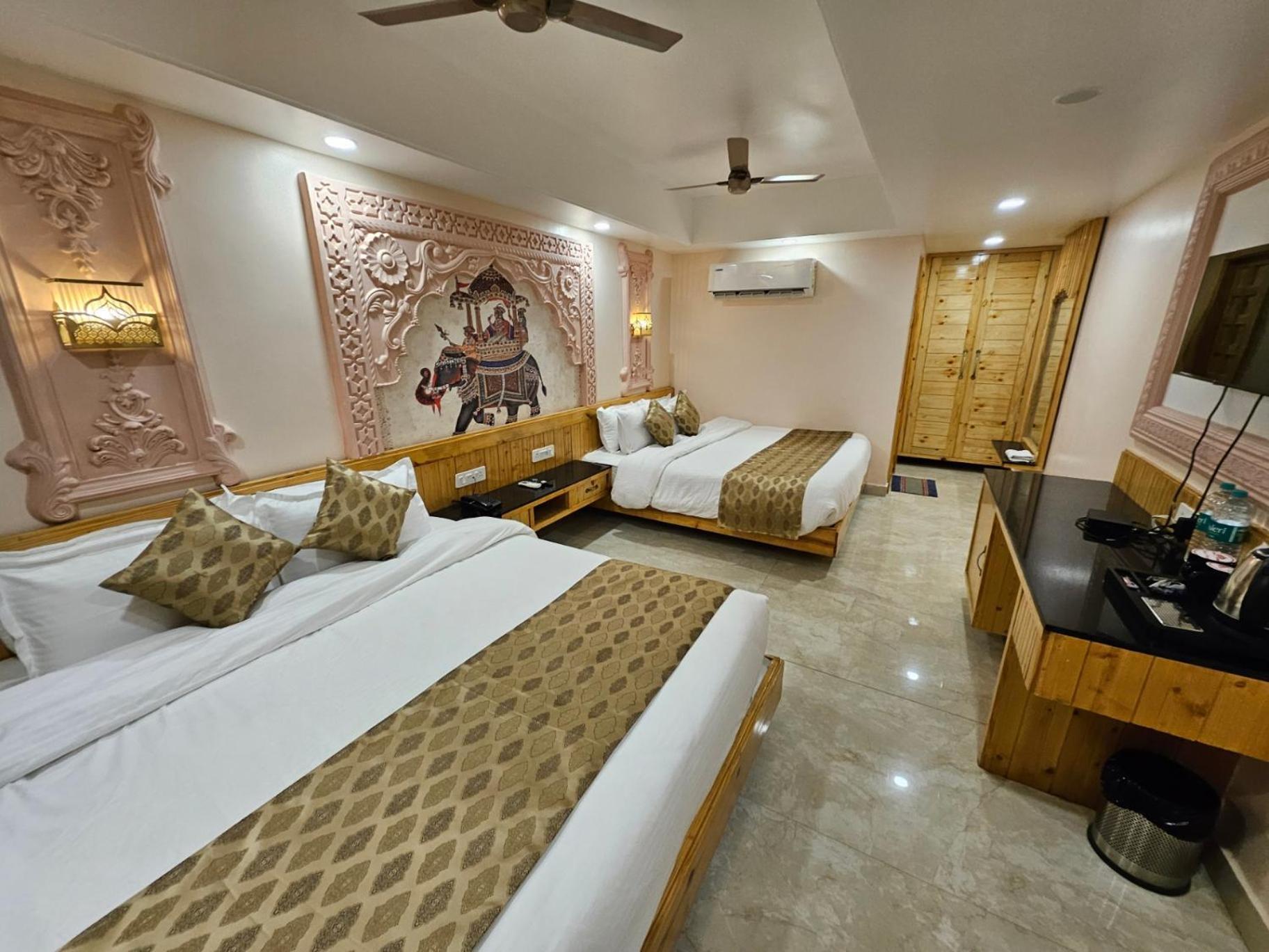 The Mewar Palace And Resort Shivpuri  ภายนอก รูปภาพ